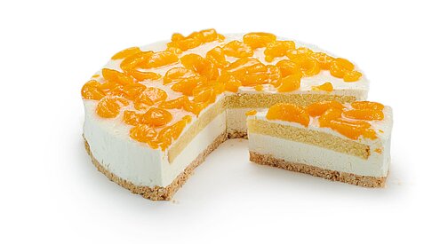 Cream Cheese Gateau with Tangerines